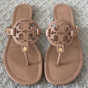 Tori Burch Miller Soft Sandal - Light Sand